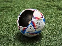 Teknologi dalam Sepak Bola: Dari Bola Pintar hingga Pelacak GPS yang Ubah Permainan