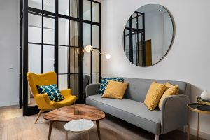 Trik Menggunakan Cermin Biar Ruangan Sempit Kelihatan Lega